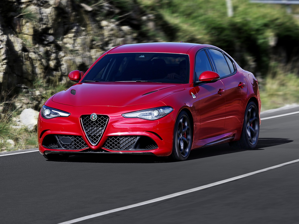 Foto - Alfa Romeo Giulia 2.0gme ti awd aut 4d