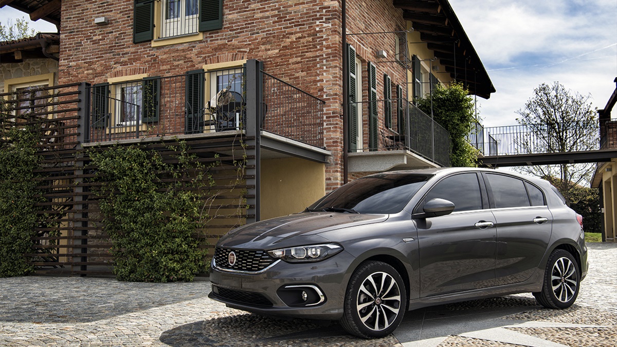 Foto - Fiat Tipo Hatchback 1.4tjet lounge 5d