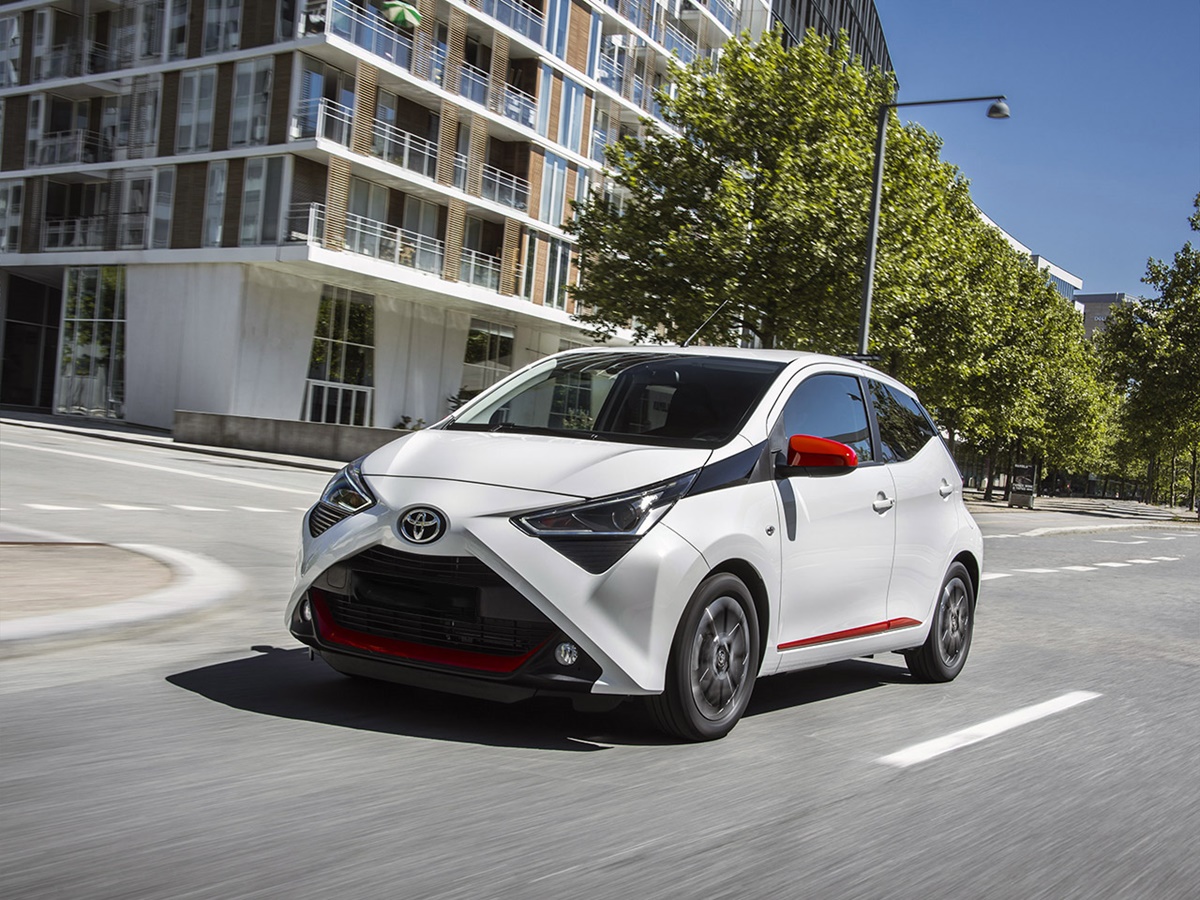 Foto - Toyota Aygo 1.0vvti x-cite ultimate 5d