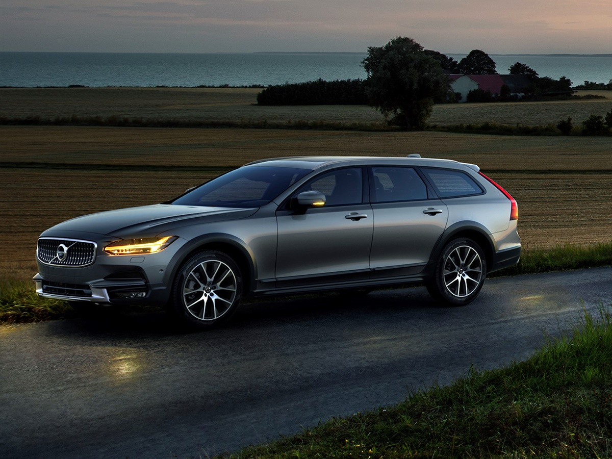 Foto - Volvo V90 Cross Country 2.0d5 awd geartronic aut 5d