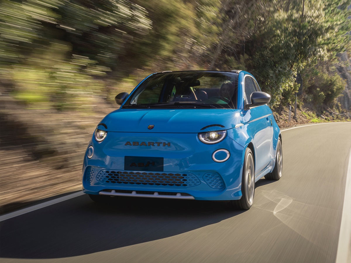 Foto - Abarth 500 E cabrio h ev urban aut 2d