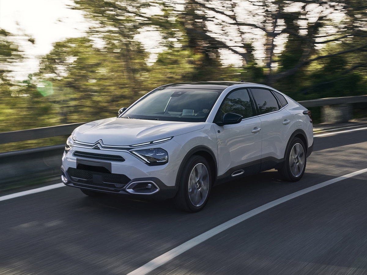 Foto - Citroën C4 X h ev you aut 4d