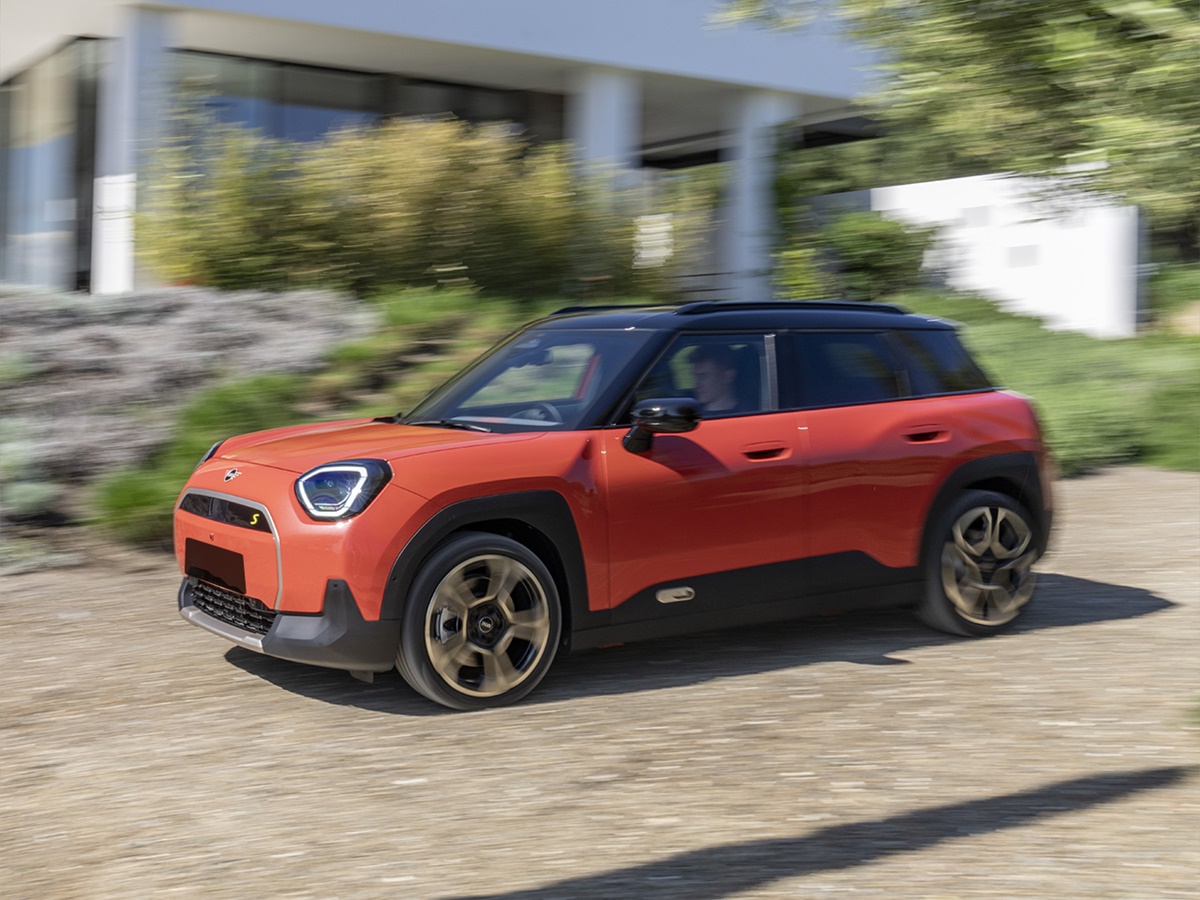 Foto - MINI Aceman 42.h ev e john cooper works aut 5d