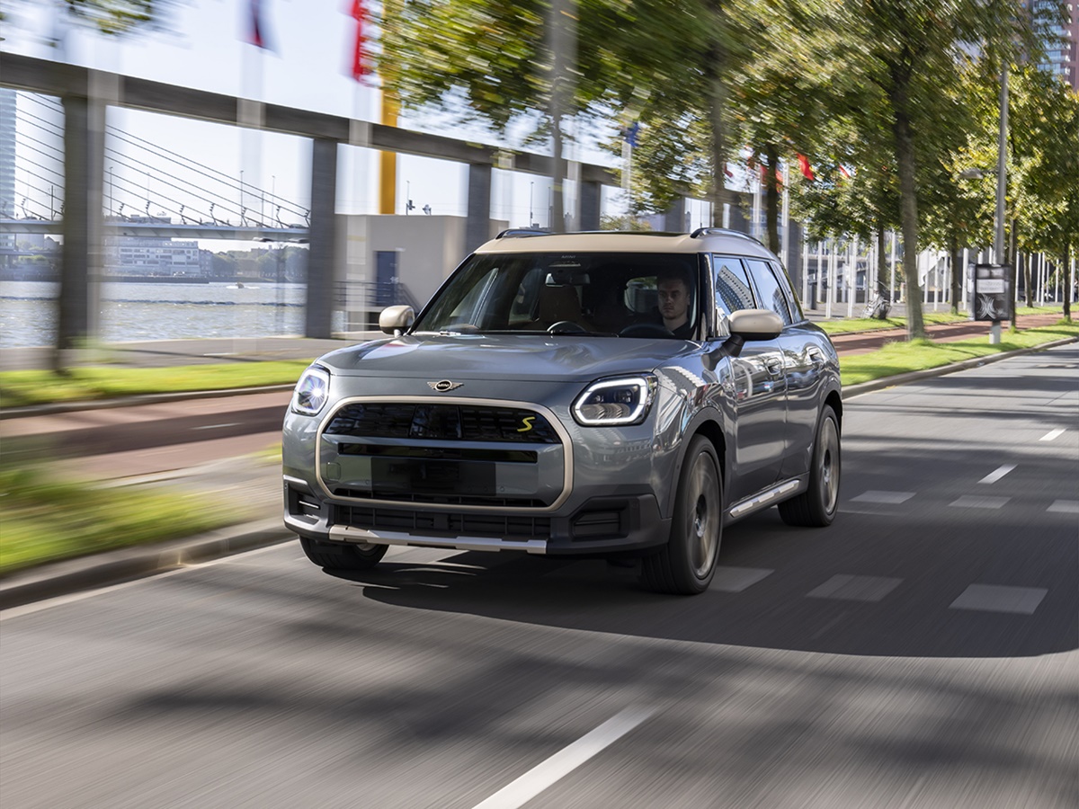 Foto - MINI Countryman 1.5 mhev c essential pakket s dct aut 5d