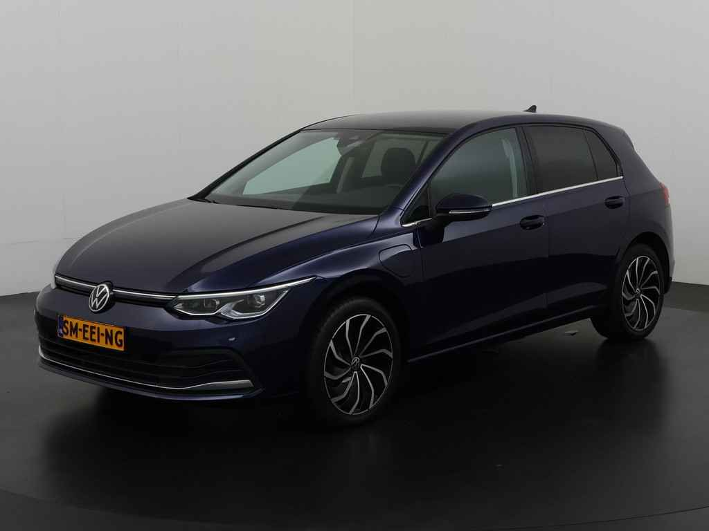 Foto - Volkswagen Golf 1.4 eHybrid Style