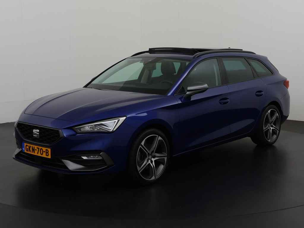 Foto - Seat Leon Sportstourer 1.5 eTSI FR DSG