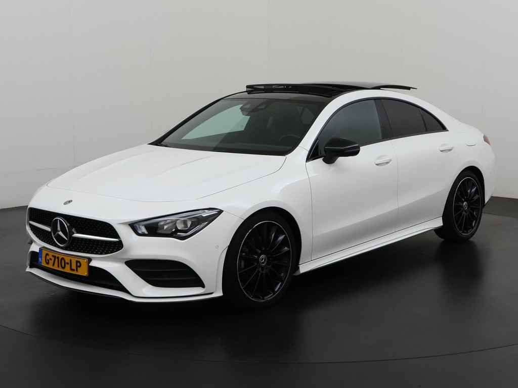 Foto - Mercedes-Benz CLA 180 AMG Night