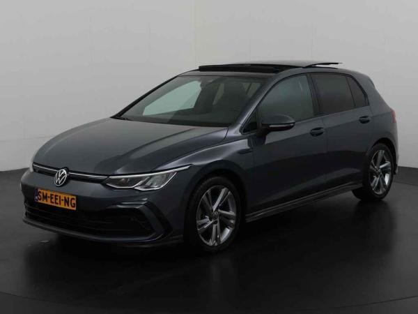 Foto - Volkswagen Golf 1.5 eTSI R-Line DSG